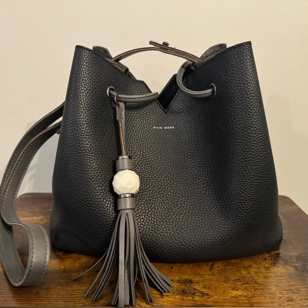 Pixie Mood Black Vegan Leather Bucket Bag - Picture 1 of 3